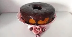 Receita de Bolo de Cenoura Fofinho com Cobertura de Chocolate