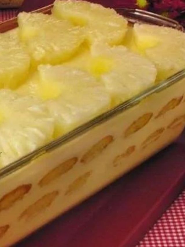 Nessa receita, a vó Naoca te ensinará um mousse de abacaxi da fruta, completamente magnífico,...