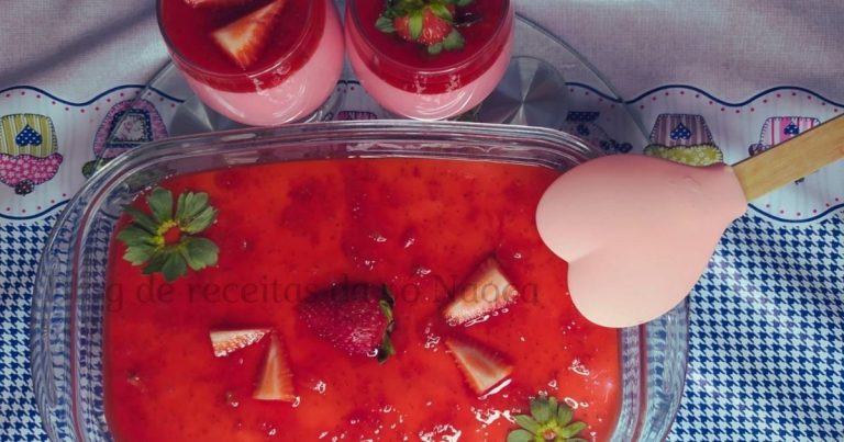 Mousse de Morango para o Natal