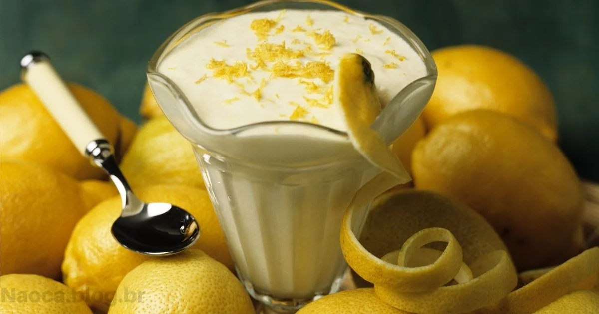 Sobremesas: Mousse de Limão