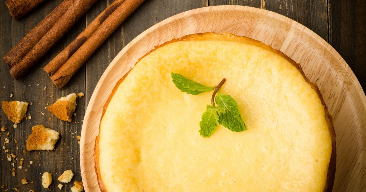 Bolos: Bolo de Fubá com Queijo Ralado