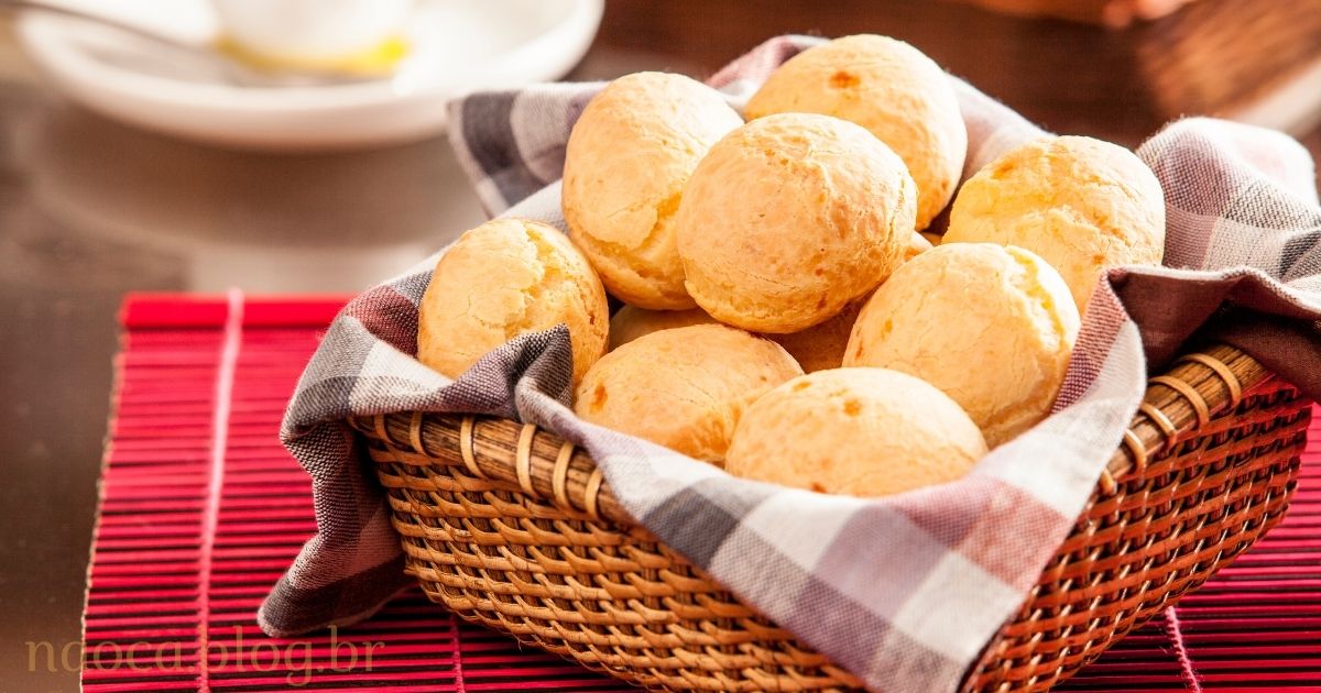 Lanche: Pão de Queijo Caseiro Simples