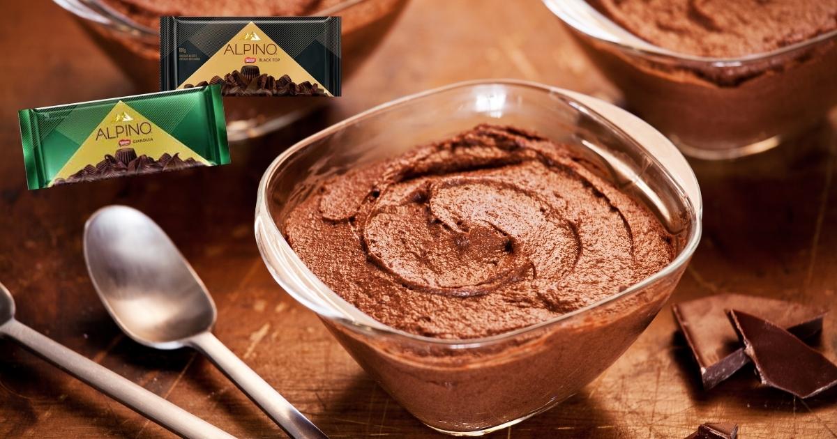 Sobremesas: Mousse de Chocolate Alpino: Uma Delícia Cremosa que Vai Conquistar seu Paladar! Experimente Já!