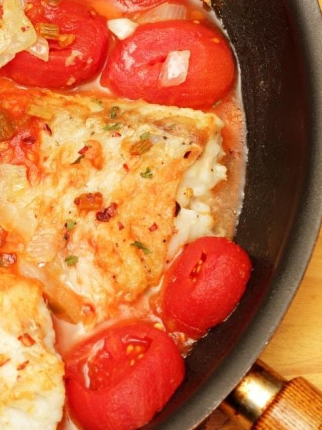 Fazer moqueca de peixe é muito simples. Além de ser uma comida leve, consumir peixe...