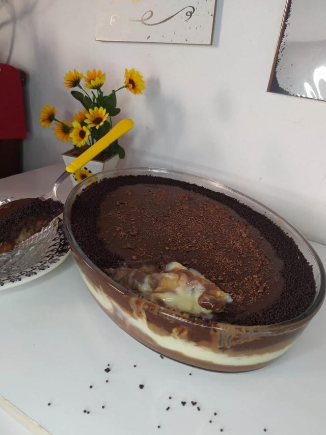 Ovo de Páscoa na Travessa que Serve Toda a Família Acompanhe como fazer....