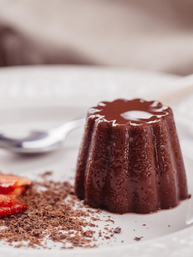 Naoca trouxe um excelente pudim de chocolate, bem simples de fazer, leva poucos ingredientes e...