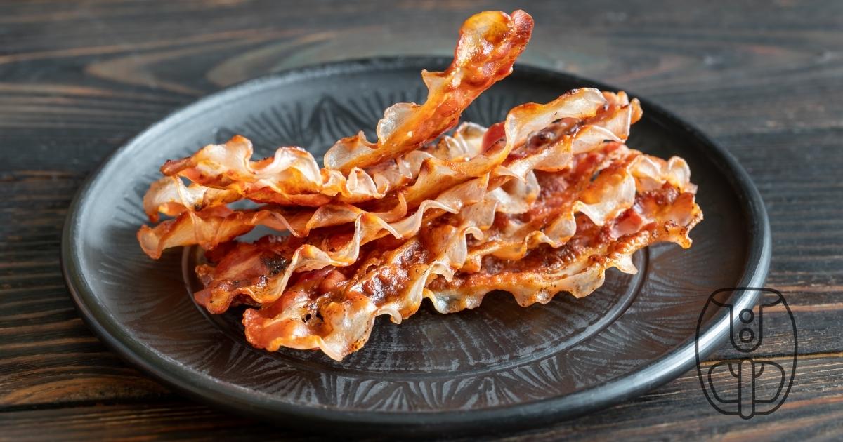 Veja como prepara bacon sem óleo, é possível sim fazer bacon na airfryer. E eu...