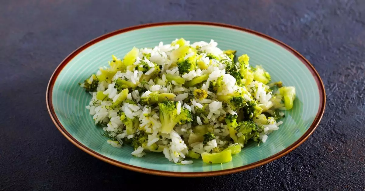 Saudável: Arroz com Brócolis