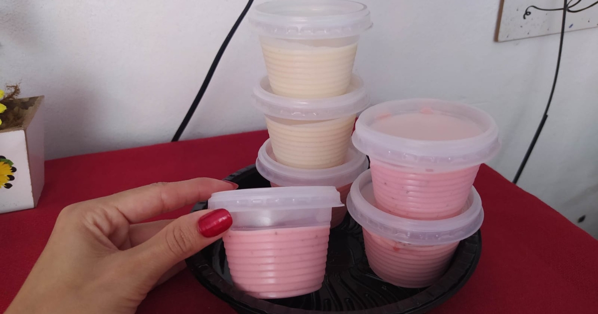 Natal: Mousse de morango natalino para família grande