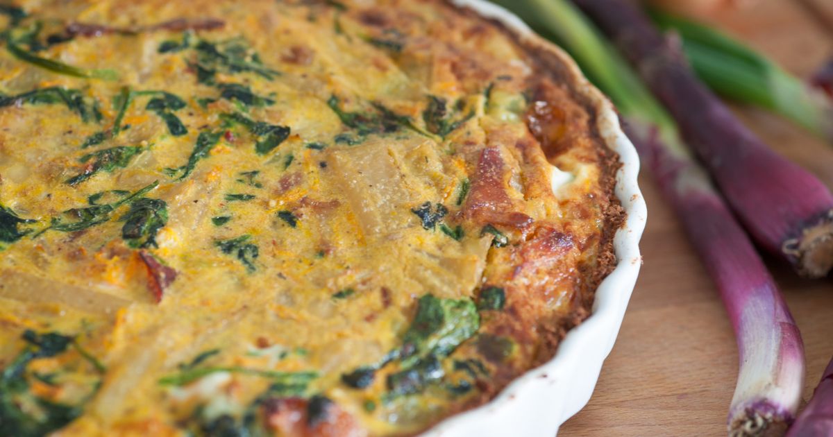 Que tal fazer uma torta de sardinha de liquidificador? A receita é ideal para dias...