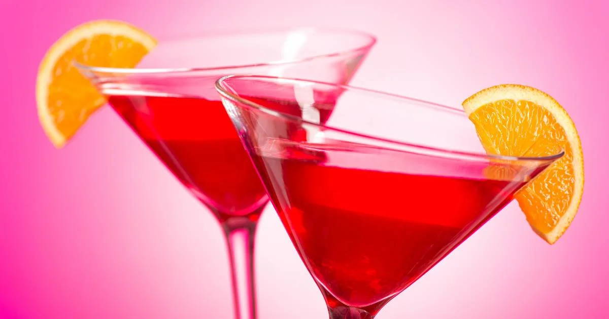 Drinks: Cosmopolitan