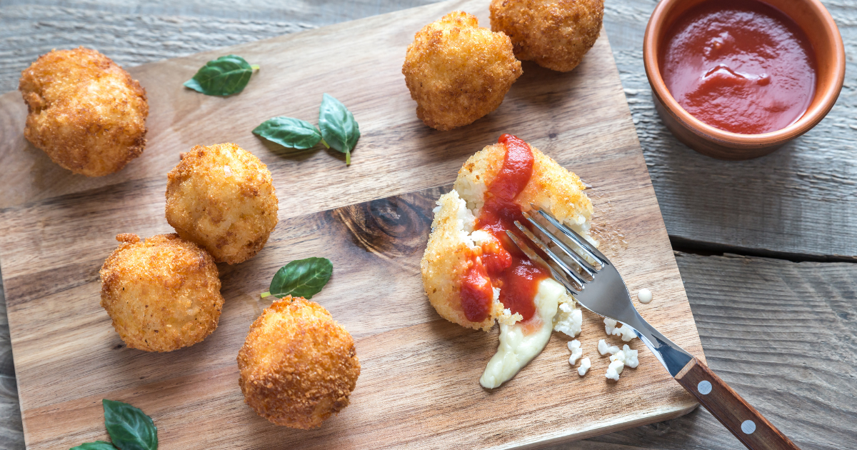 Lanche: Bolinho de Arroz