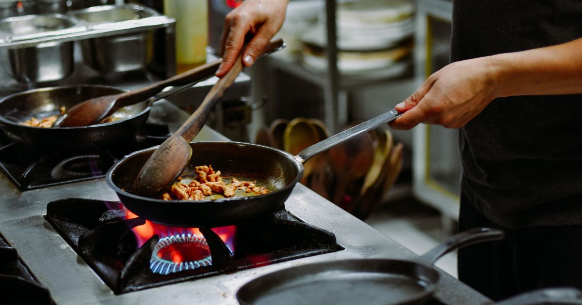 Dicas da Cozinha: Pode Fritar na Panela de Cerâmica?