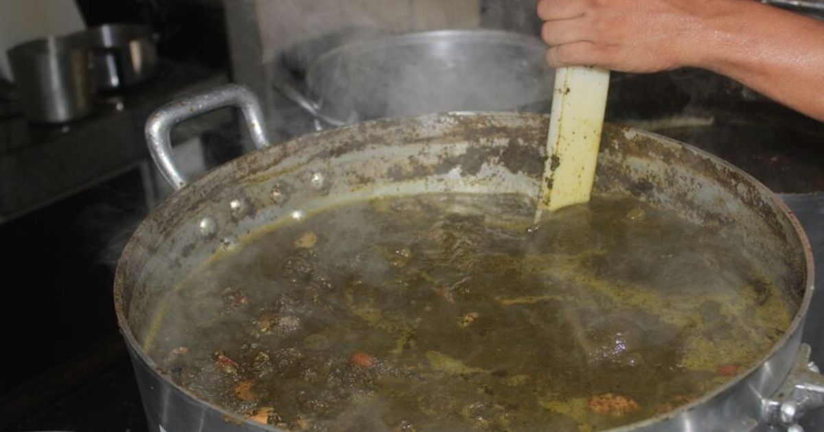 Hoje, a maniçoba é um dos pratos mais tradicionais da culinária paraense, e faz parte...