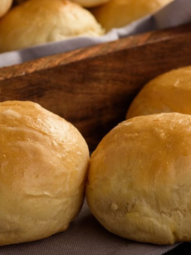 Pão de batata doce é uma receita deliciosa e fácil de fazer. Aprenda como fazer...