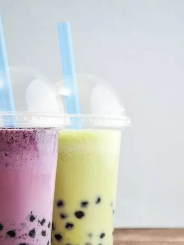 Bubble Tea é uma bebida deliciosa e divertida, feita com chá, leite e bolinhas de...