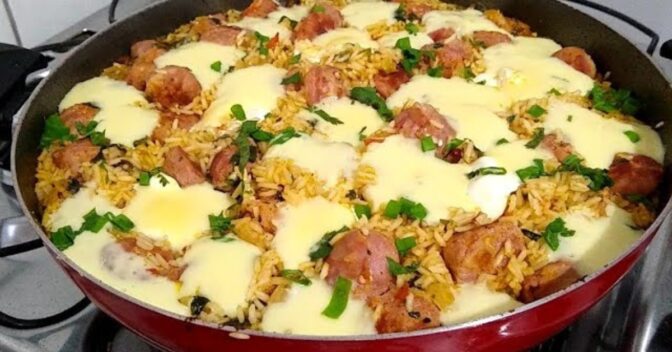 Especiais: Arroz Cremoso com Linguiça na Frigideira Prático e Rápido