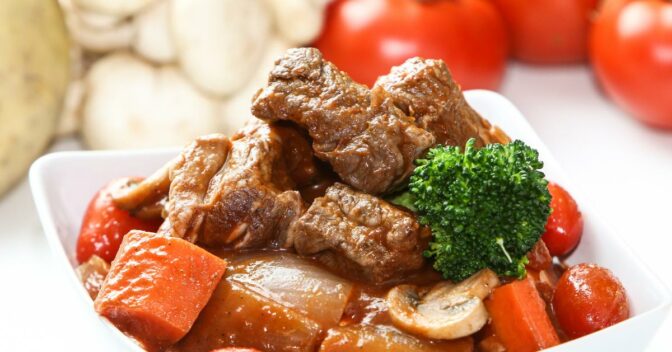 Carnes: Boeuf Bourguignon a Versão Simples e Prática