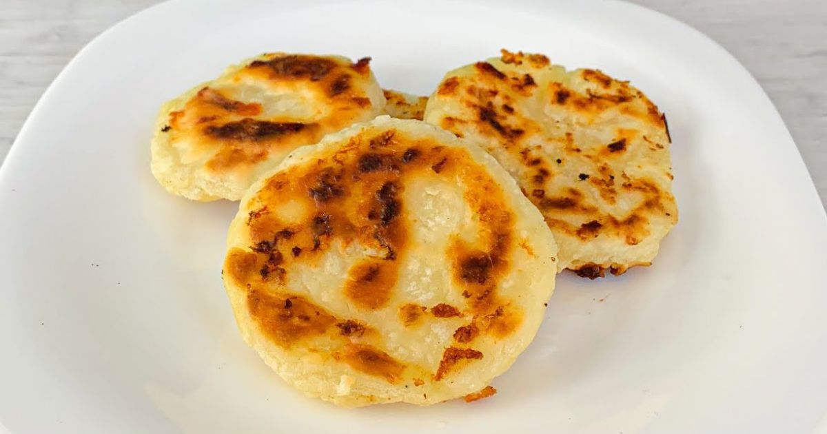 Pão de Queijo de Frigideira Fit