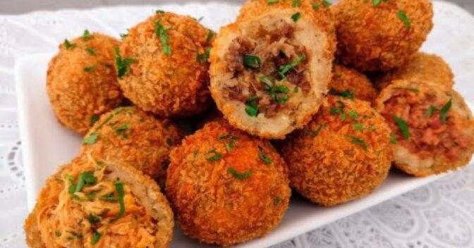 Lanche: Bolinho ou Salgadinho de Pão Velho: Ninguém Acredita Quando Prova