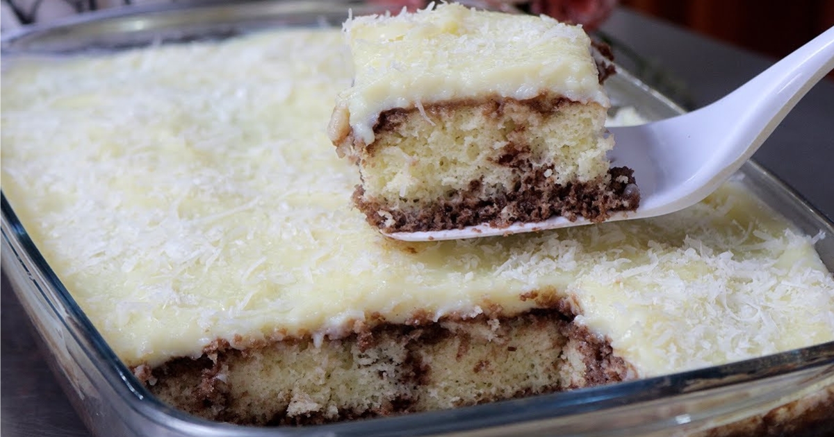 Esse bolo é perfeito para qualquer ocasião, seja para um lanche da tarde em família...