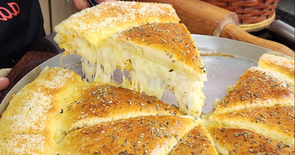 Pastelão de Pizza Assado de Forno Ele é perfeito para diversas ocasiões, seja como lanche...