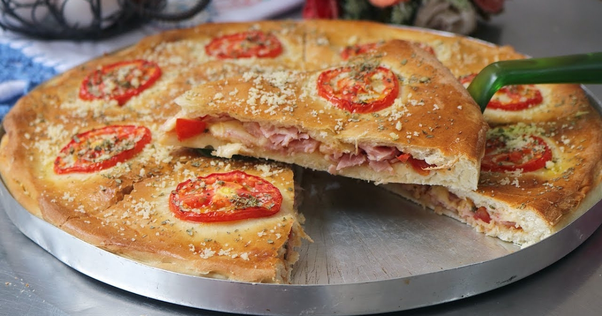 Receita de Torta Pizza Com sua massa macia e recheio saboroso, essa torta é uma...