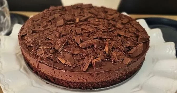 Tortas: Você é Amante de Chocolate? Já Salva essa Torta Bolo Mousse de Chocolatudo! 😍