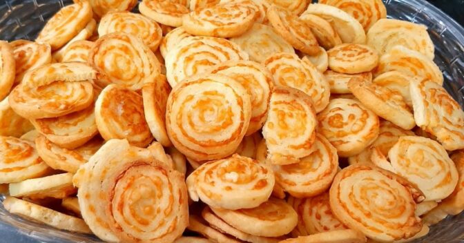 Lanche: Aprenda essa Deliciosa Receita de Medalhão de Queijo para uma Lanchinho da Tarde