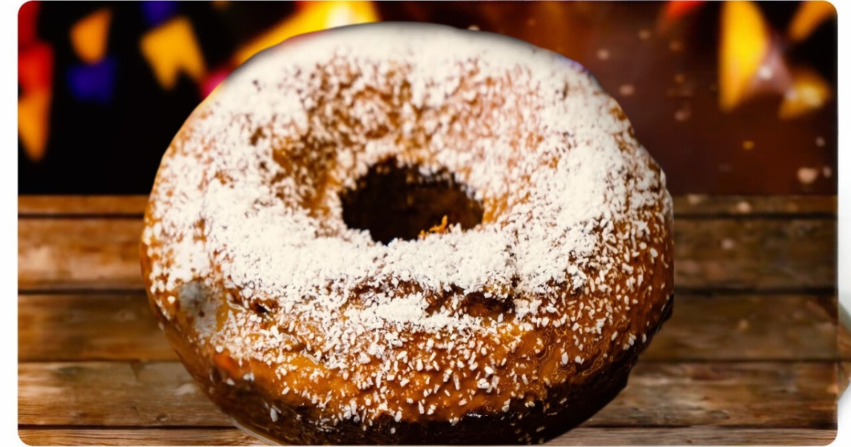 O bolo de tapioca com doce de leite é uma iguaria típica das festas juninas,...