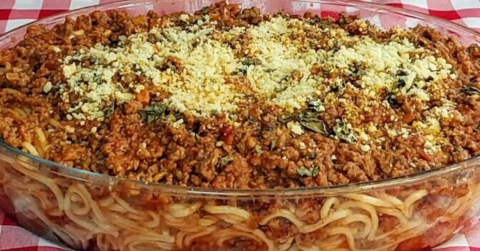 Especiais: Macarrão com Carne Moída para um Almoço Econômico e Delicioso