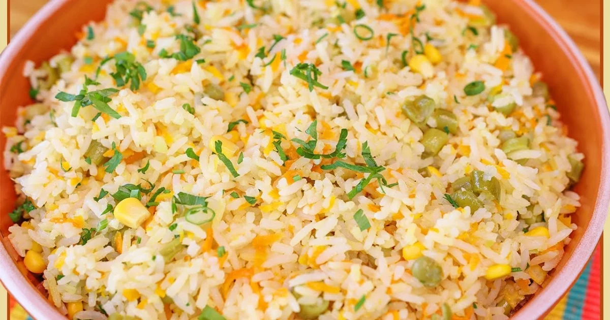 Receita de Arroz com Legumes Soltinho Gostoso e Nutritivo