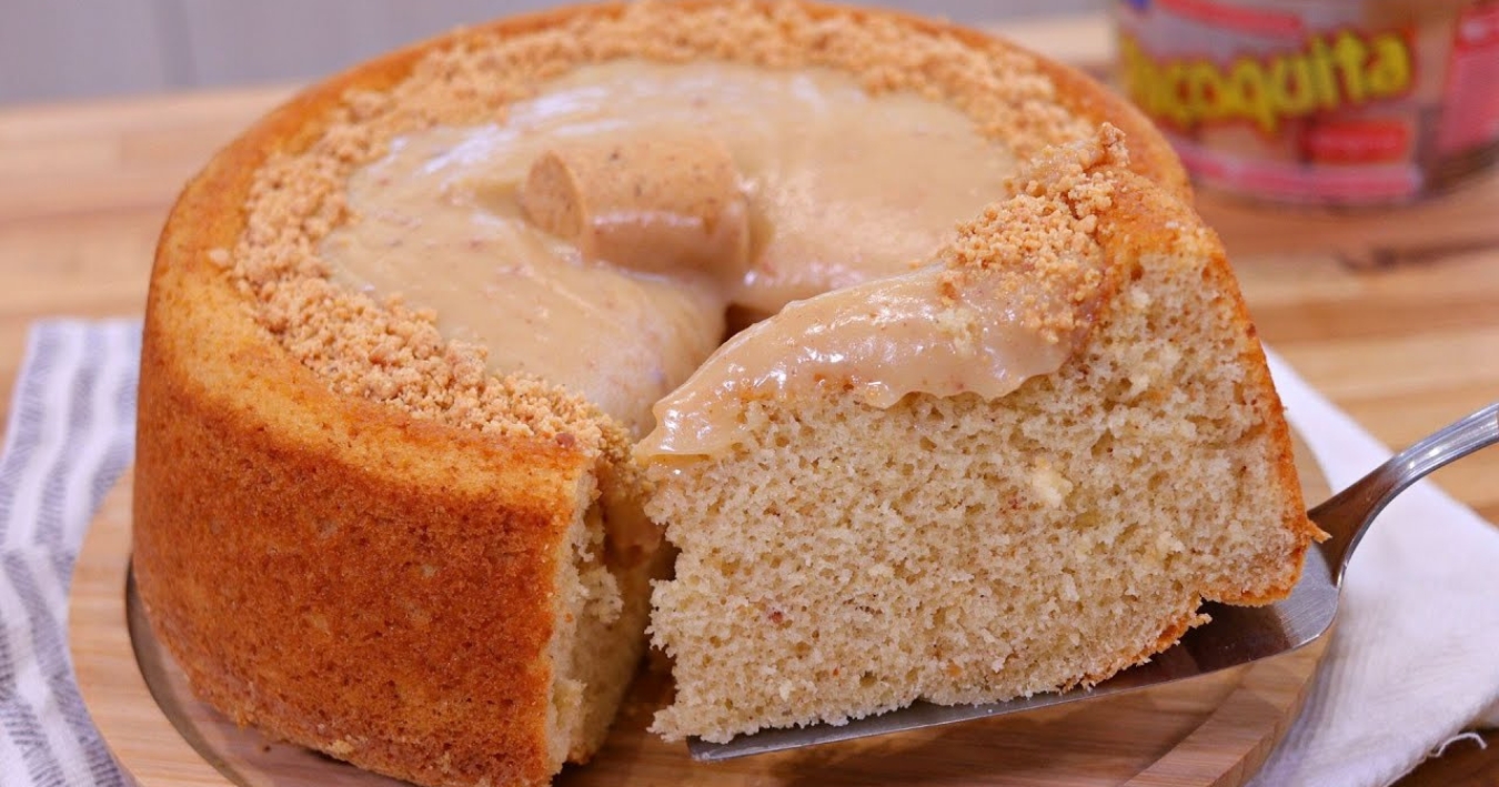 Receita de Bolo de Paçoca Super Simples de Liquidificador O bolo de paçoca é uma...