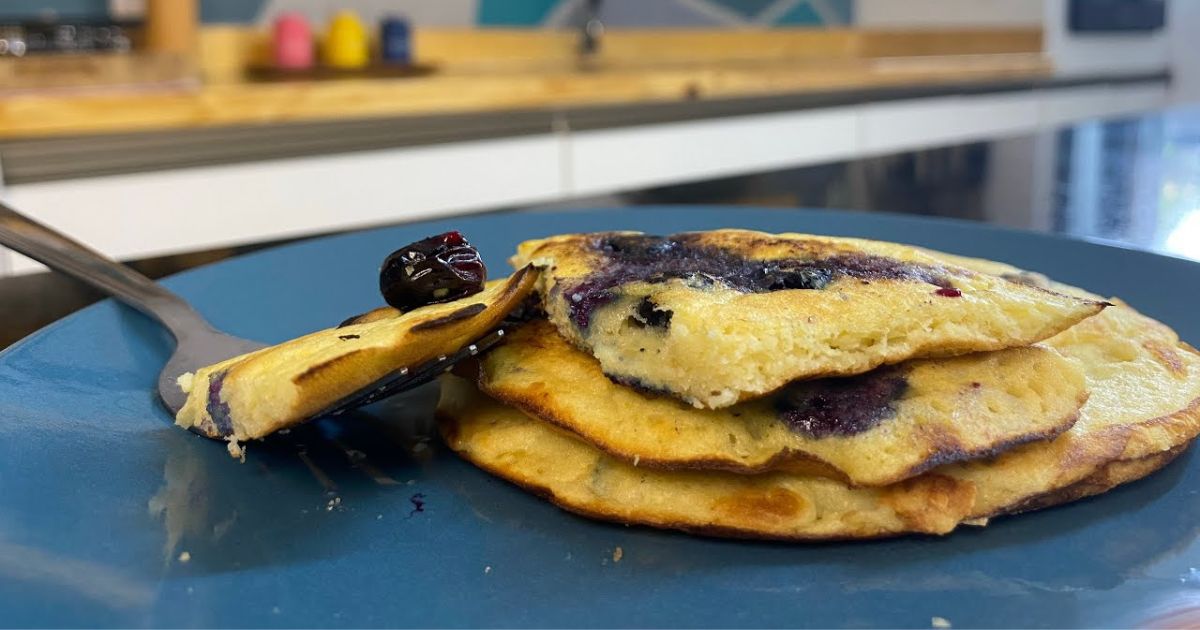 Prepare-se para uma deliciosa panqueca doce low carb e sem açúcar que vai encantar seu...