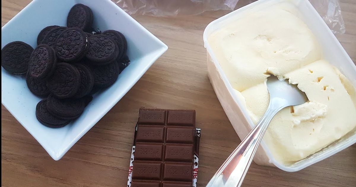 Descubra como preparar uma deliciosa torta de sorvete com oreo, uma sobremesa irresistível que combina...