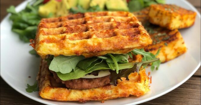 Especiais: Receita de Waffles de Queijo Low Carb: Saudável, Delicioso e Fácil de Fazer