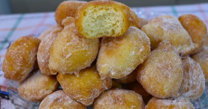 Lanche: Bolinho de Chuva Sequinho para Fazer Pro Lanche da Tarde