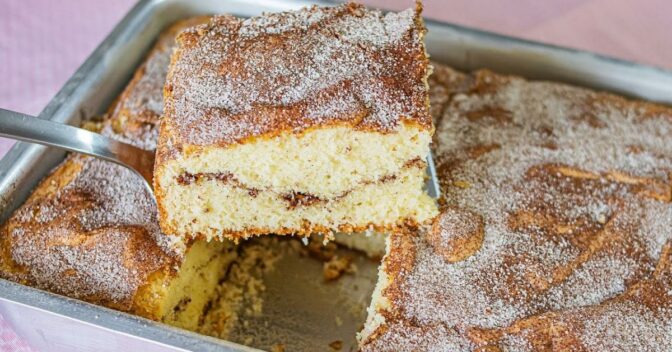 Bolos: Bolo Delicioso com Casquinha Crocante de Açúcar e Canela