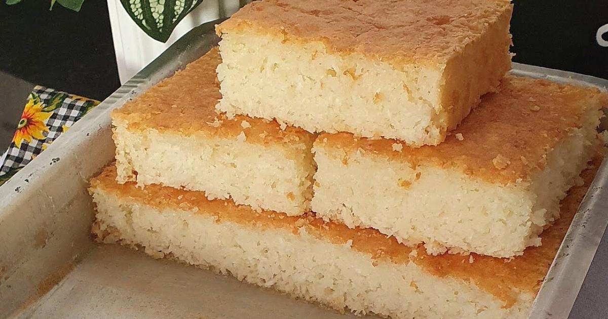 Bolo de Coco Fofinho Sem Leite e Sem Trigo O Bolo de Coco Fofinho Sem...