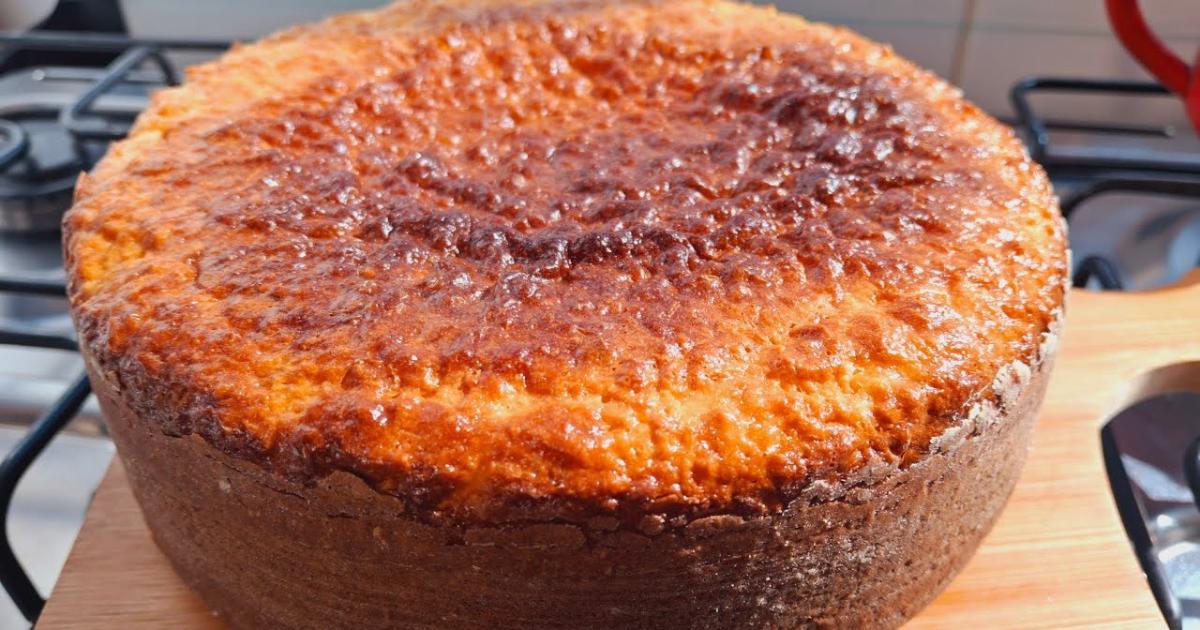 Bolo de Coco Fofinho e Sem Trigo Este Bolo de Coco Fofinho e Sem Trigo...