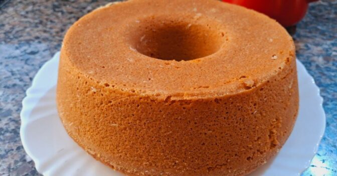 Bolos: Bolo de Fubá Simples e Fofinho Super Fácil e Delicioso