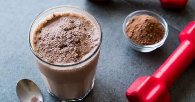 Especiais: Chocolate Quente Low Carb, Anti-Inflamatório e Rico em Proteínas