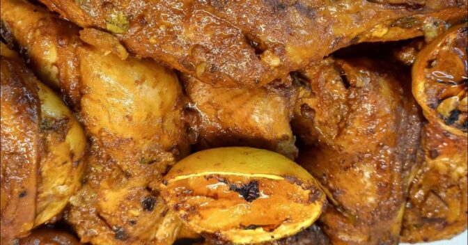 Aves: Frango Assado ao Molho Asiático com Batatas Douradas para um Jantar Incrível em Família