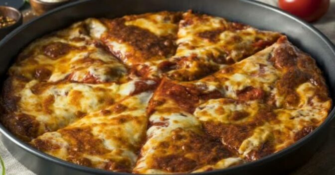 Pizza: Pizza de Frigideira Rápida e Saborosa em Minutos