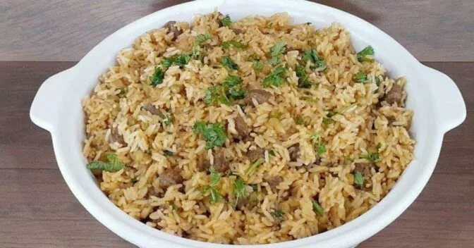 Especiais: Delicioso Arroz Árabe, Um Prato Nutritivo que Vai Agradar Toda a Família!