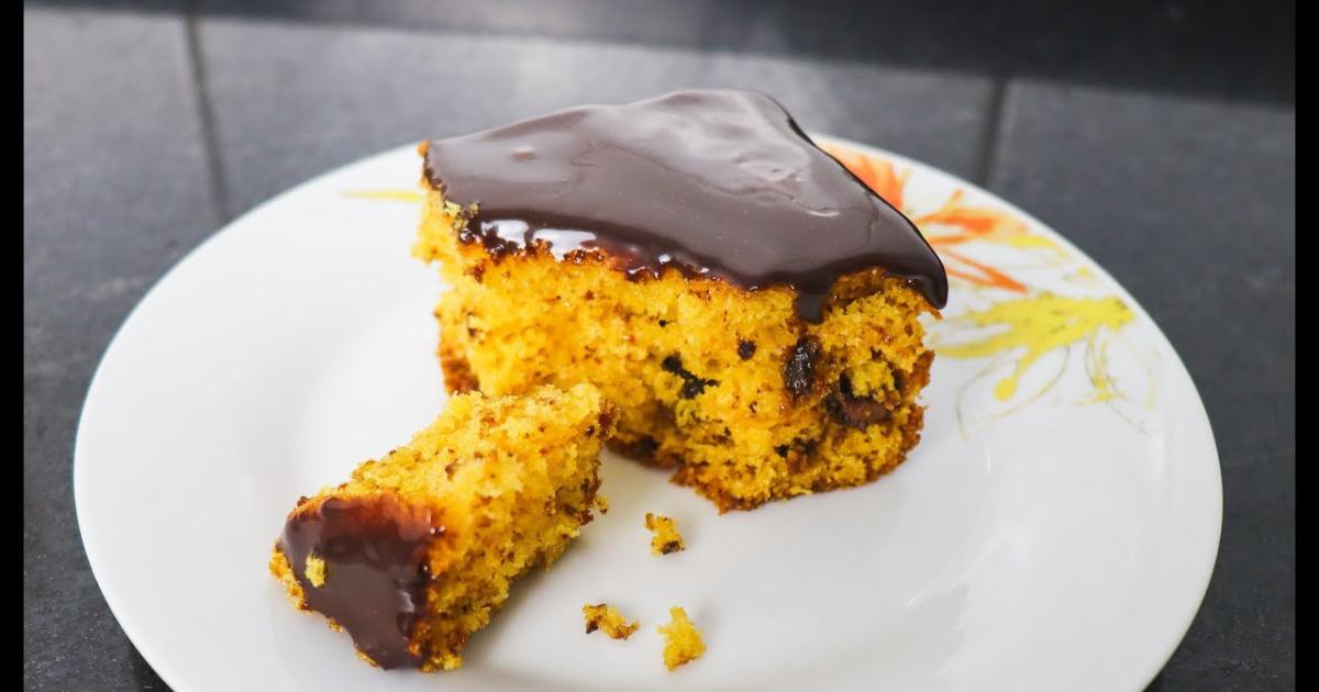 O bolo de cenoura trufado é uma deliciosa variação do tradicional bolo de cenoura, enriquecido...