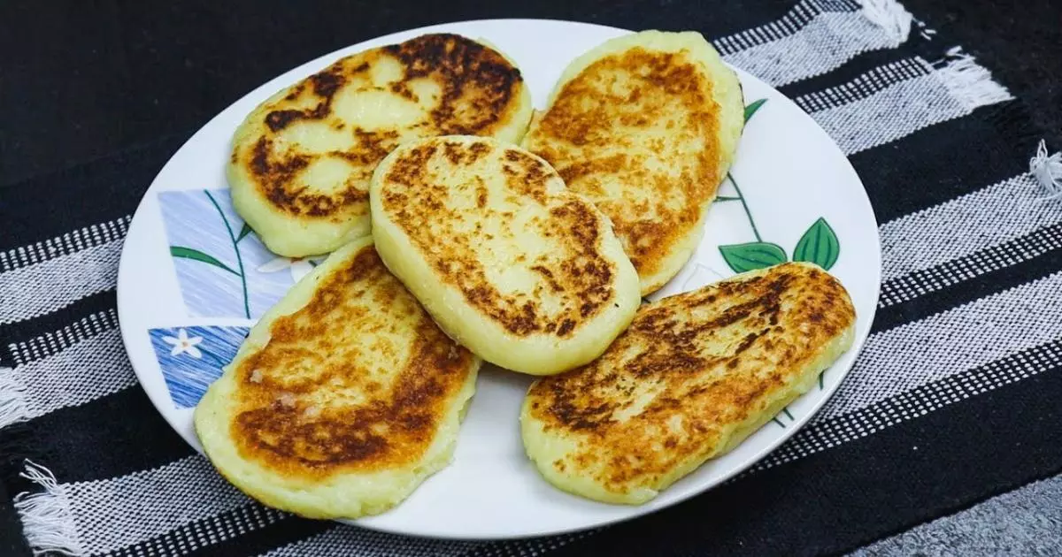 O pão de batata é uma opção deliciosa e fácil de preparar para quem busca um lanche...