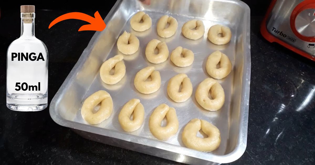 Adoro compartilhar receitas práticas e deliciosas! Hoje, vou ensinar a fazer uma rosquinha caseira de...