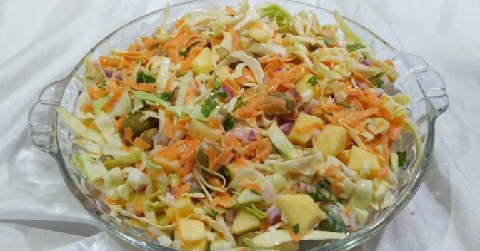 Saladas: Você Gosta de Salada de Repolho? Faça Essa Salada de Repolho com Maçã, Fica Incrivelmente Gostosa!