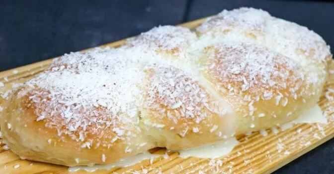 Pães: Receita de Trança de Leite Condensado com Coco Que Você Pode Preparar Para o Seu Café da Manhã